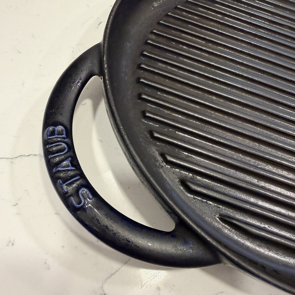 Staub Cobalt Blue 10" Round Enameled Cast Iron Grill Pan 2 Handles - Picture 3 of 5
